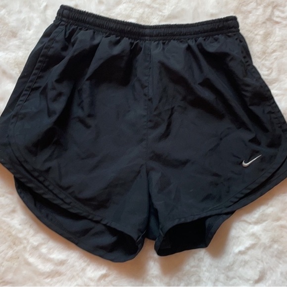 Nike Tempo Shorts (3 Pairs Available) - Picture 4 of 8
